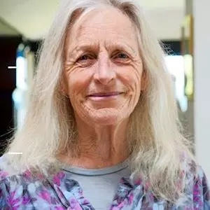Gillian Sills